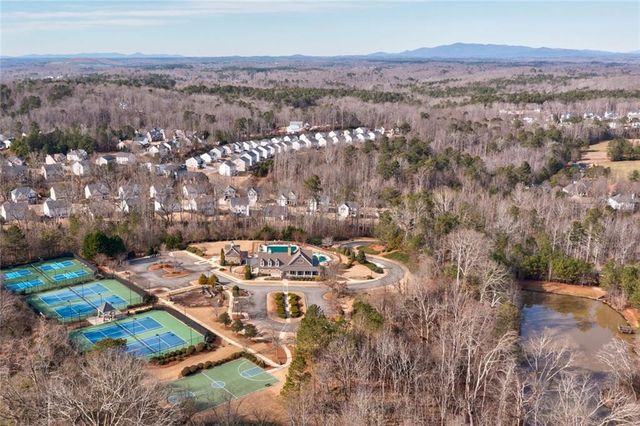 6020 Vista Crossing Way, Cumming, GA 30028