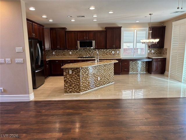 10359 Sweet Laurel Street, Las Vegas, NV 89178