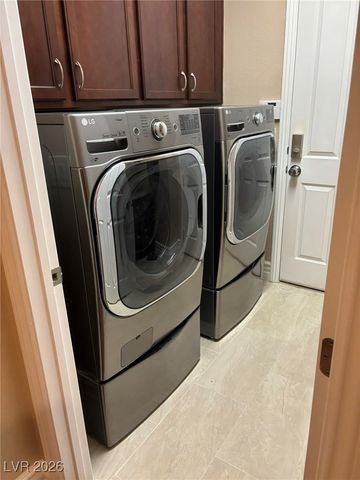 10359 Sweet Laurel Street, Las Vegas, NV 89178