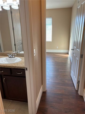 10359 Sweet Laurel Street, Las Vegas, NV 89178