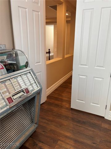 10359 Sweet Laurel Street, Las Vegas, NV 89178