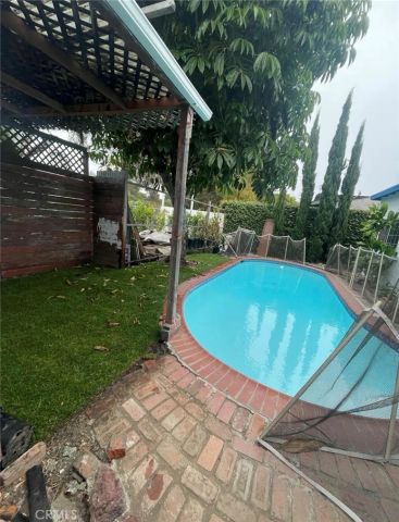 12117 Alberta Dr, Los Angeles, CA 90230