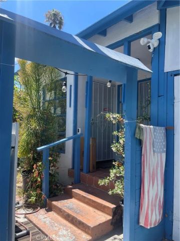 12117 Alberta Dr, Los Angeles, CA 90230