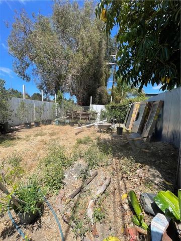 12117 Alberta Dr, Los Angeles, CA 90230