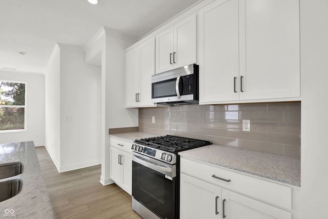 5279 Nettleton Way, Avon, IN 46123