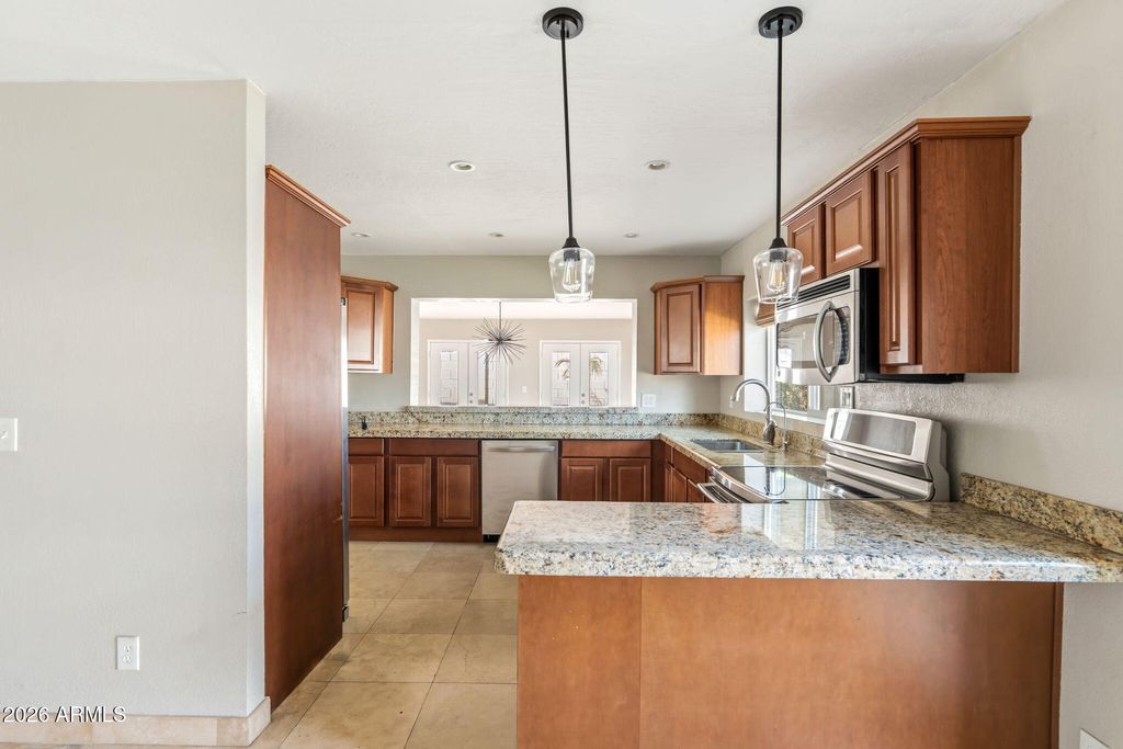 14201 N 11TH Way, Phoenix, AZ 85022 — photo 5