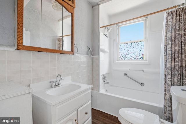 3203 GLEN AVE, Baltimore, MD 21215
