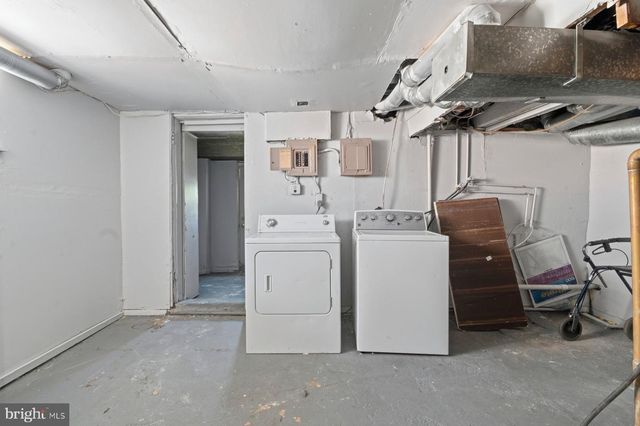 3203 GLEN AVE, Baltimore, MD 21215
