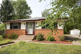 5721 Quincy Street, Mounds View, MN 55112