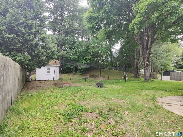 35 Brook Road, Enfield, CT 06082