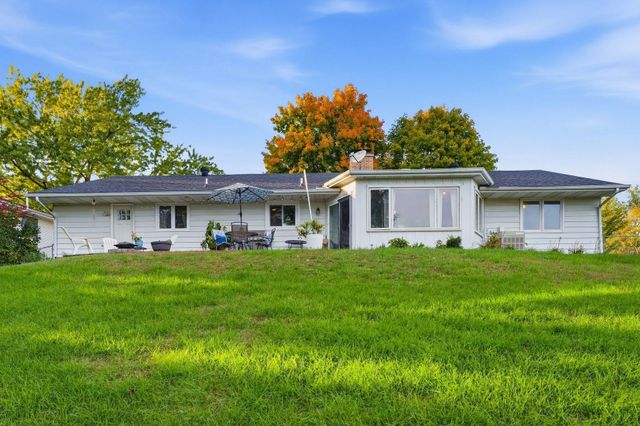 16497 Franklin Trail SE, Prior Lake, MN 55372