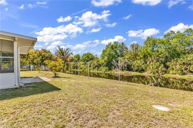 1361 Frizzell LN, Port Charlotte, FL 33948