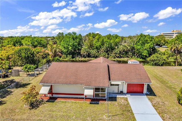 1361 Frizzell LN, Port Charlotte, FL 33948