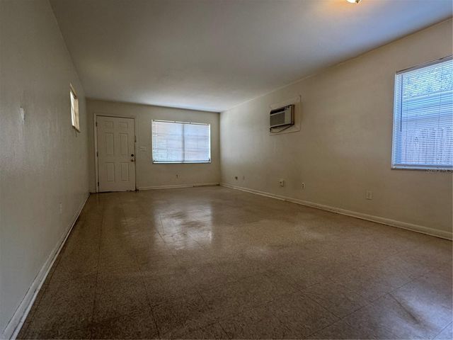 1421 NOBLE PLACE, Orlando, FL 32801