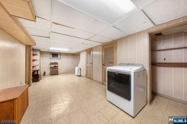 26 Edward Court, Clifton, NJ 07011