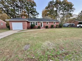 109 Gibson DR, Chesapeake, VA 23320