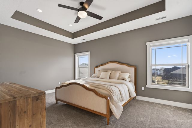 307 Aspen Drive NE, Bondurant, IA 50035