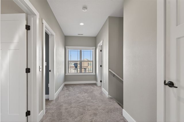 307 Aspen Drive NE, Bondurant, IA 50035