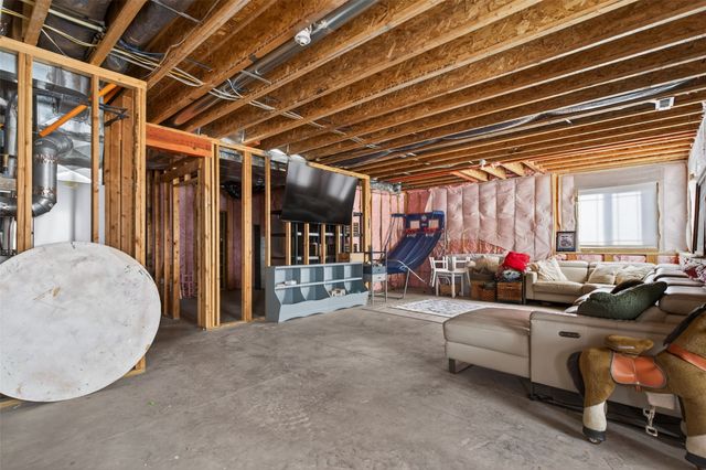 307 Aspen Drive NE, Bondurant, IA 50035