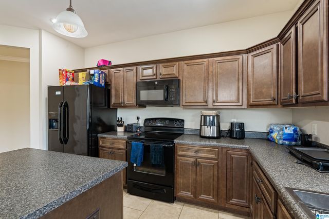 1334 MOUNTAIN LANE, Gardendale, AL 35071