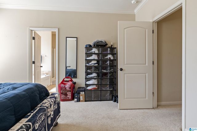 1334 MOUNTAIN LANE, Gardendale, AL 35071