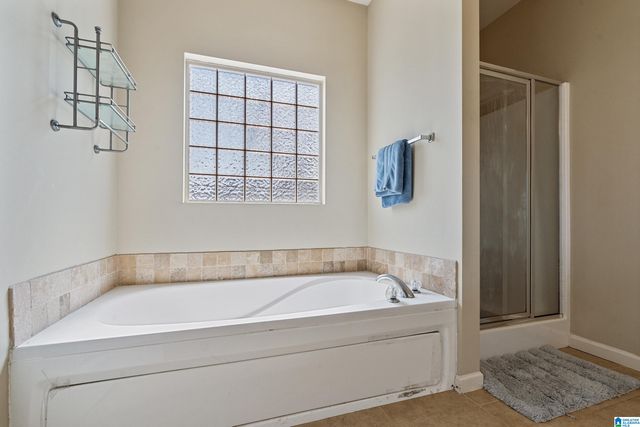 1334 MOUNTAIN LANE, Gardendale, AL 35071