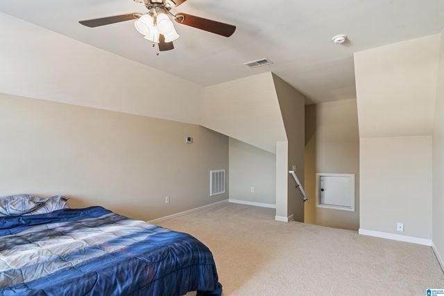 1334 MOUNTAIN LANE, Gardendale, AL 35071