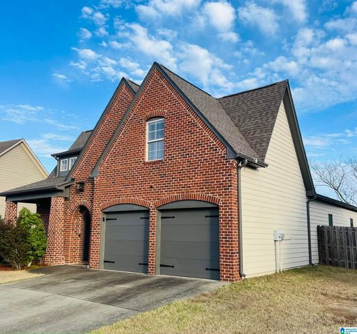 1334 MOUNTAIN LANE, Gardendale, AL 35071