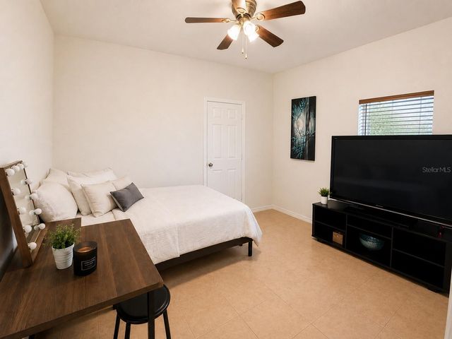 1333 KELLOGG DRIVE, Tavares, FL 32778