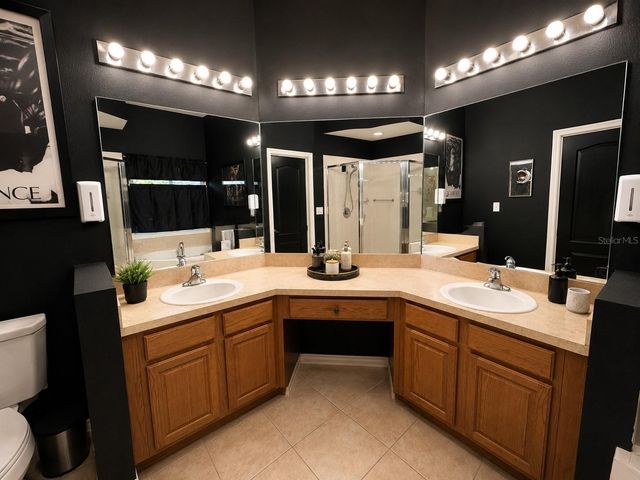 1333 KELLOGG DRIVE, Tavares, FL 32778