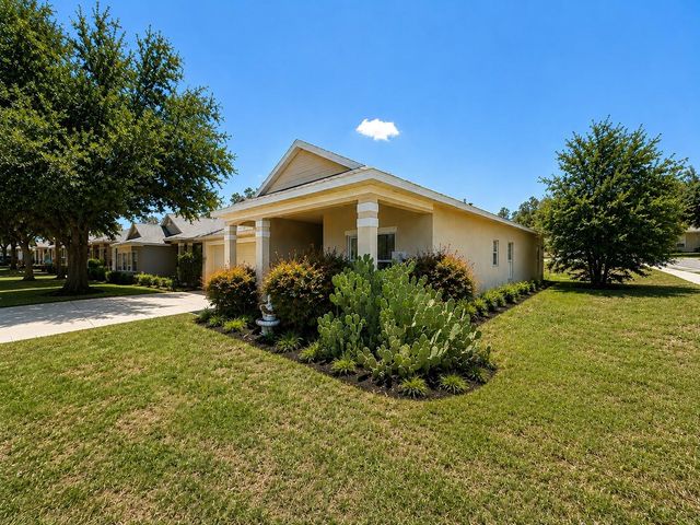1333 KELLOGG DRIVE, Tavares, FL 32778