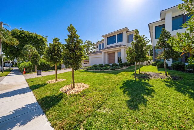 2611 Clematis Place, Fort Lauderdale, FL 33301