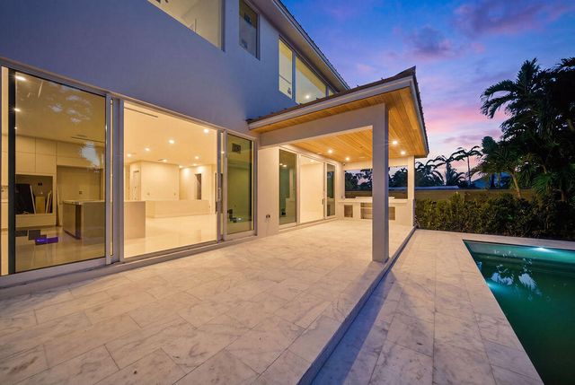 2611 Clematis Place, Fort Lauderdale, FL 33301