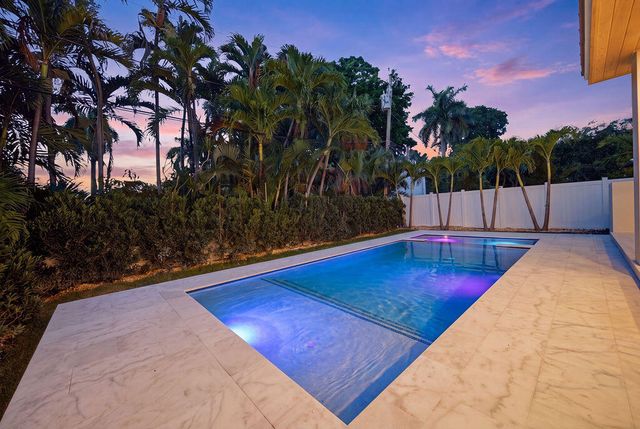 2611 Clematis Place, Fort Lauderdale, FL 33301