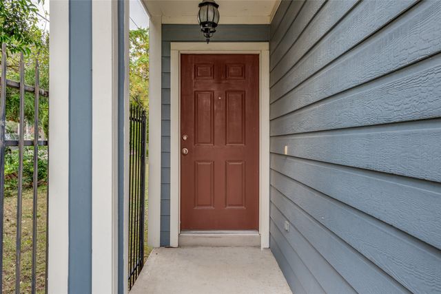7416 Coronado Avenue 14, Dallas, TX 75214