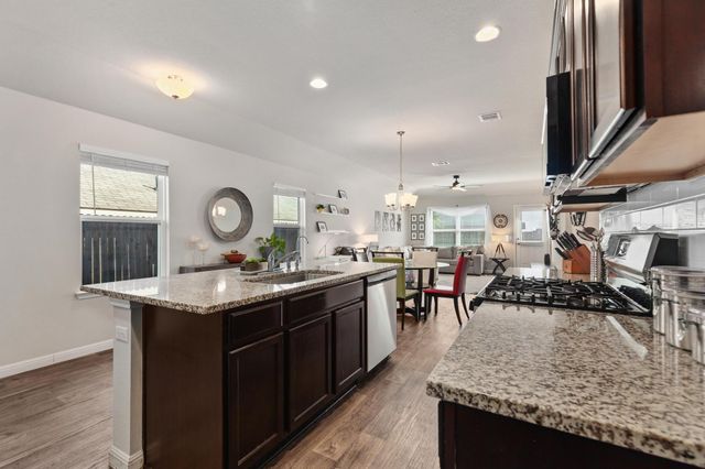 112 Sandhill Piper ST, Leander, TX 78641