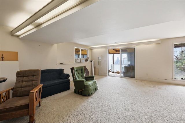 6304 E Custer Ln, Spokane, WA 99223