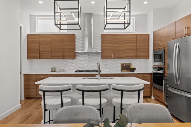 4545 Bowser Avenue 204, Dallas, TX 75219