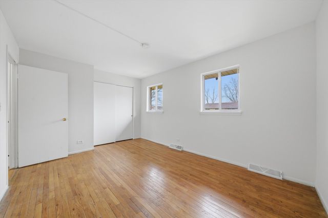 2064 LIONCREST Drive 2064, Richton Park, IL 60471