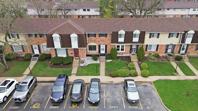 2064 LIONCREST Drive 2064, Richton Park, IL 60471