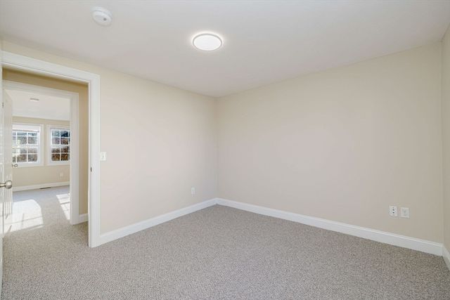 687 Washington Street 3, Easton, MA 02375