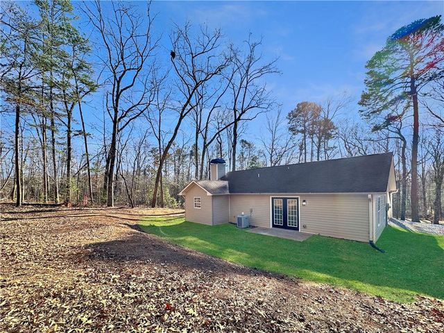 730 Carrie Cove Lane, Clarkesville, GA 30523
