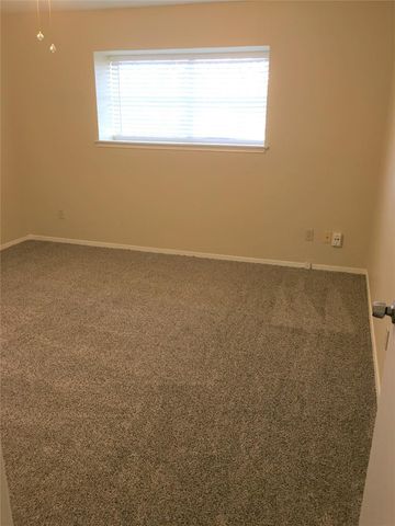 4331 Smooth Oak Lane, Houston, TX 77053