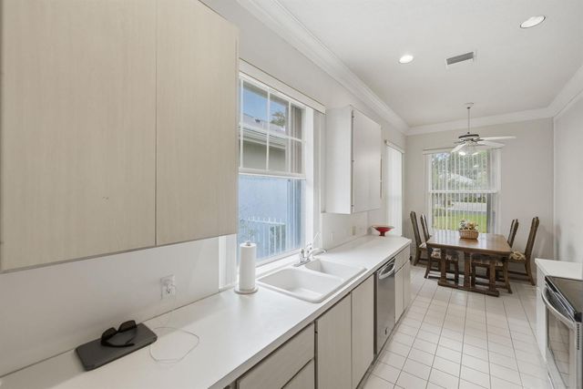 2860 SW Brighton Way, Palm City, FL 34990