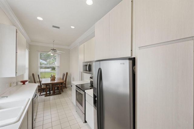2860 SW Brighton Way, Palm City, FL 34990