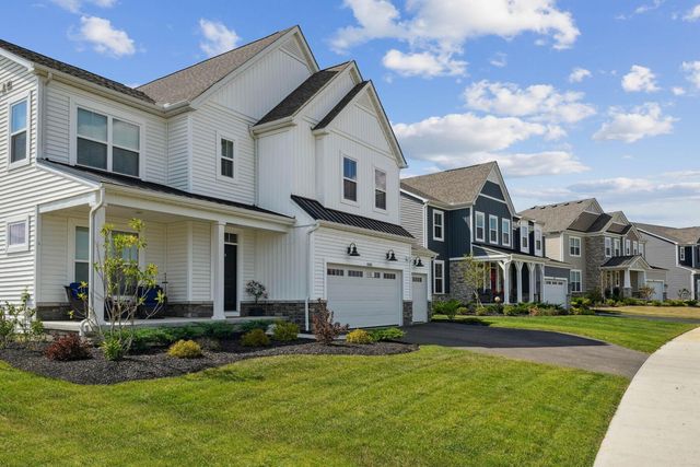 4529 Corsican Loop E, Hilliard, OH 43026