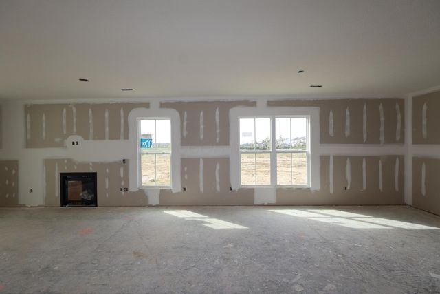 4529 Corsican Loop E, Hilliard, OH 43026