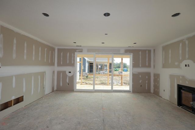 4529 Corsican Loop E, Hilliard, OH 43026