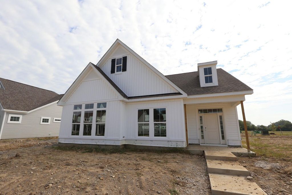 4529 Corsican Loop E, Hilliard, OH 43026
