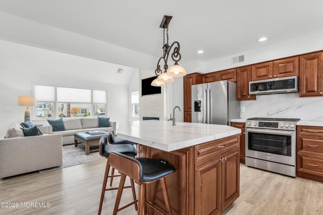 115 11th Avenue, Seaside Park, NJ 08752
